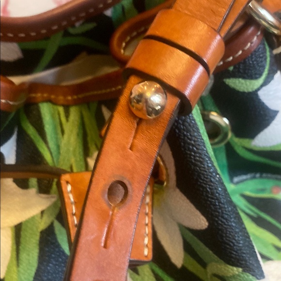 Dooney & Bourke Green and Brown Shoulder Bag with Floral Design - Picture 6 of 16